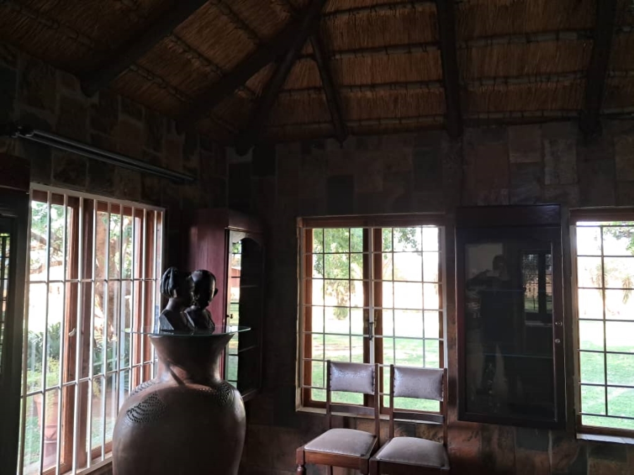 5 Bedroom Property for Sale in Rietfontein A H North West